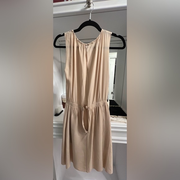 Classy nude/blush dress - Picture 2 of 4